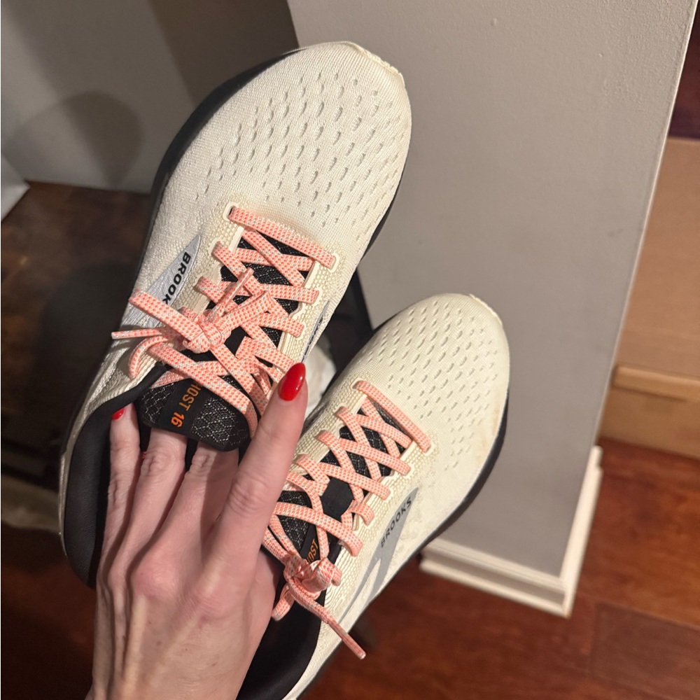 Brooks Women's Cream and Pink Athletic Shoes